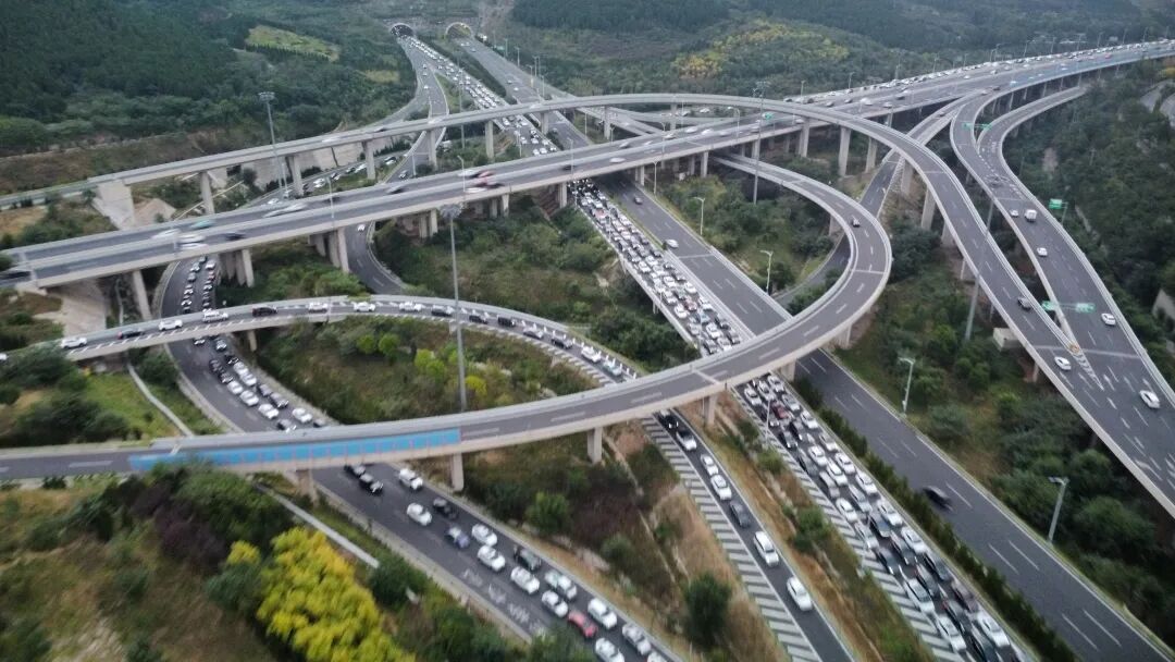 出行提示_高速公路免費(fèi)通行時(shí)間_國慶節(jié)8天出行提示