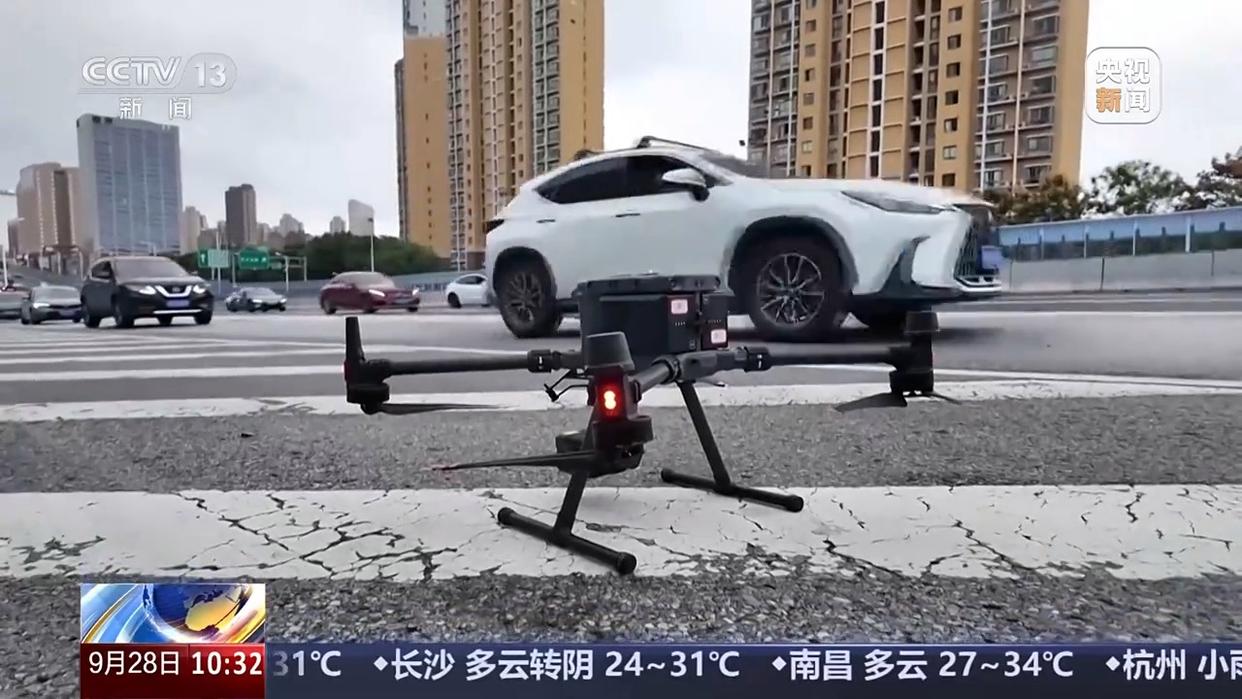 無信號燈路口通行規(guī)則_出行提示_國慶中秋假期交通安全風(fēng)險