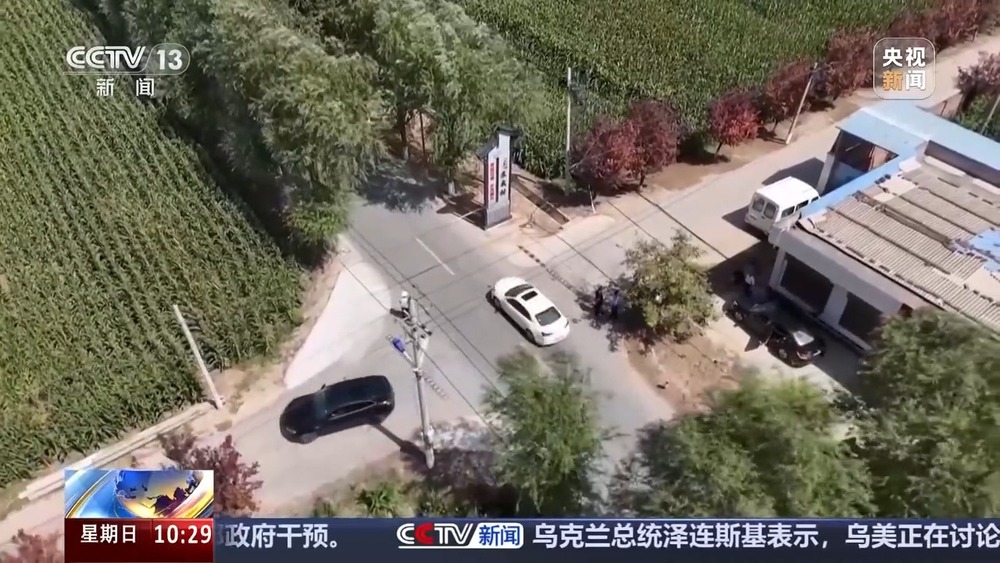 國慶中秋假期交通安全風險_出行提示_無信號燈路口通行規(guī)則