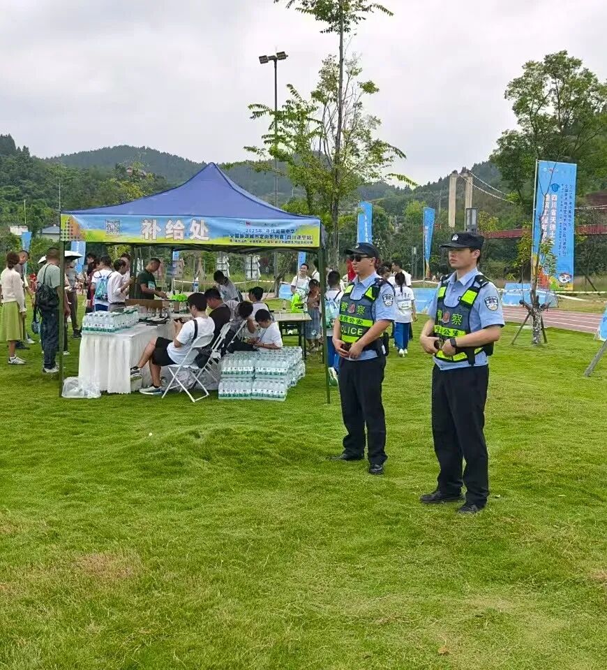 國慶節(jié)高速免費(fèi)通行時間_出行提示_國慶中秋雙節(jié)出行安全提示